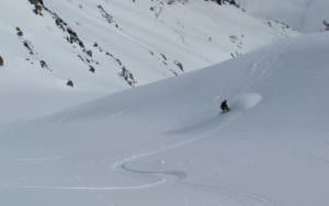 Skiing in Gulmarg